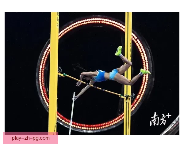 精彩回顾：冰上飞人，创意滑冰赛事精彩集锦